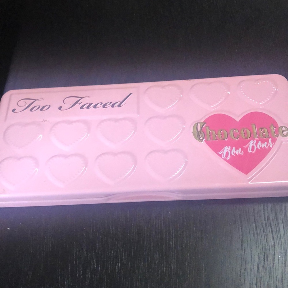 Chocolate bon bons palette